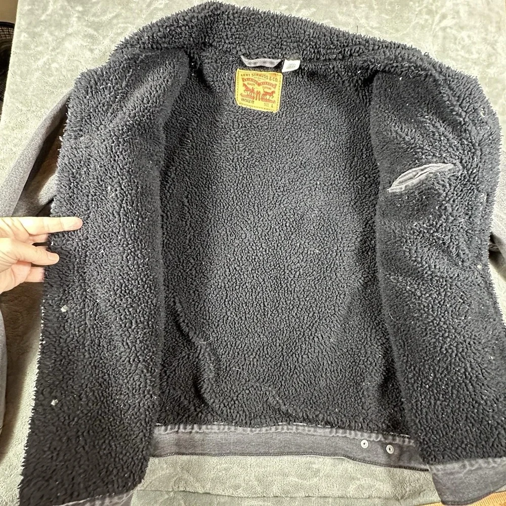 Levis levi men